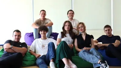 Od školske ideje do evropske scene - tim „T-Buddy“ i naš kolega Mića u finalu učeničkih kompanija 